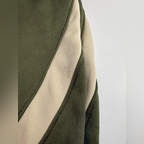 Nike Boys Track Set Size 4 | Green 2-Piece Zip Jacket & Pants - Picture 11 of 11